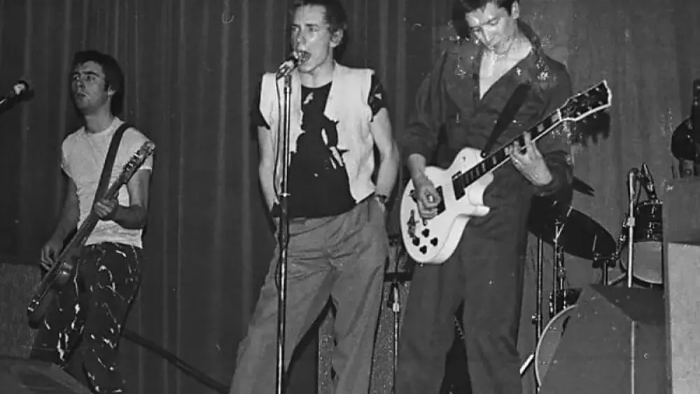 10 melhores bandas punk da história, segundo os fãs