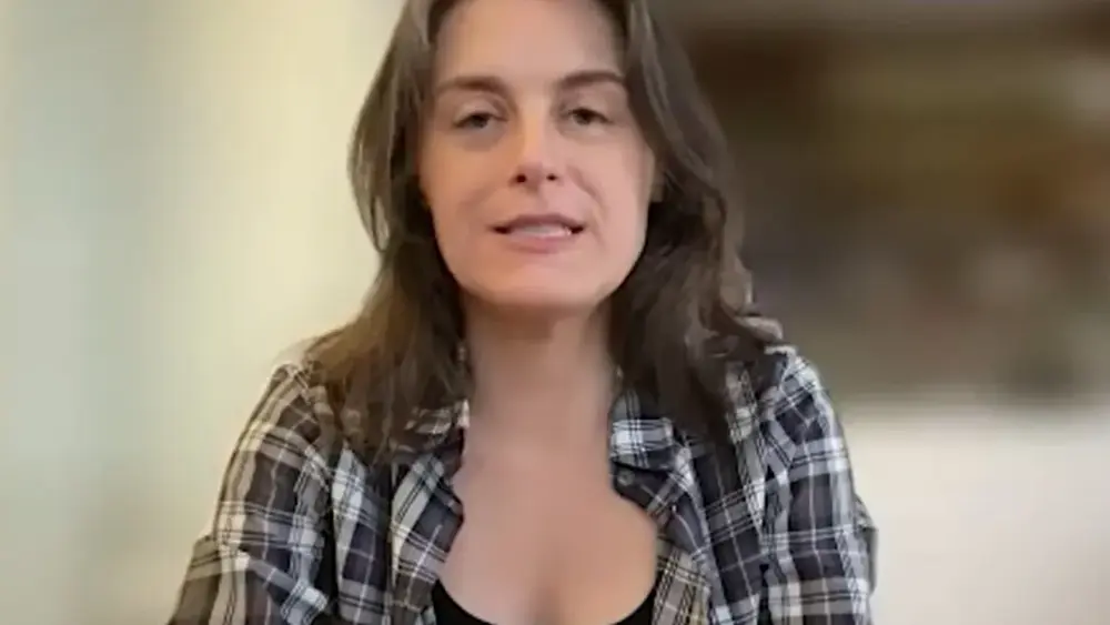 Alessandra Maestrini revela como criou Bozena, de Toma Lá Dá Cá