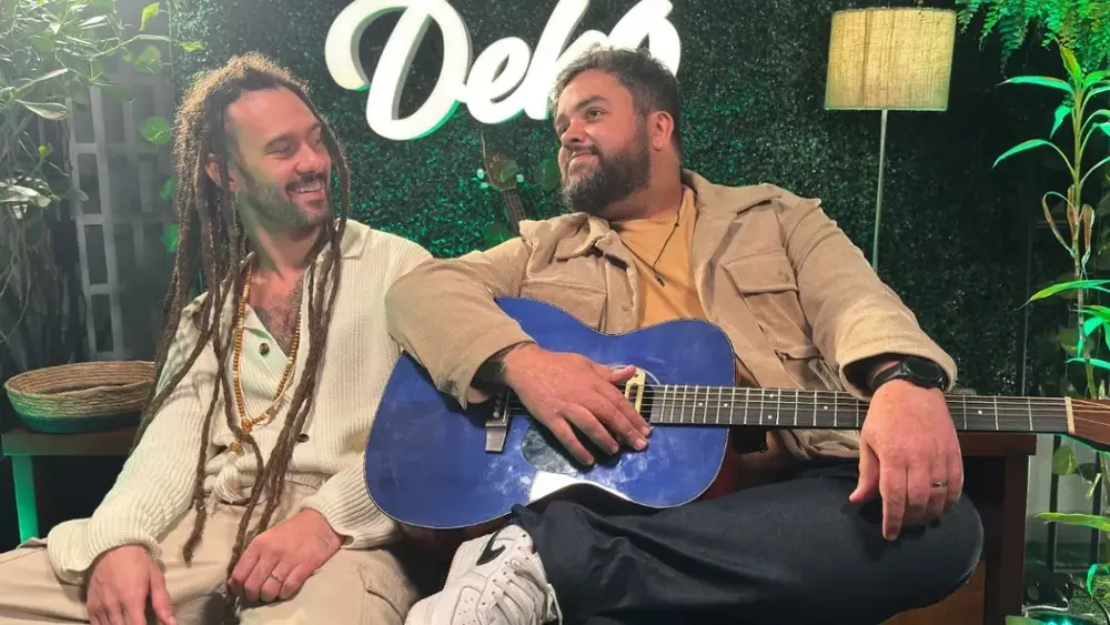 DEKO e Gabriel Elias celebram 10 anos em “Pele Morena”
