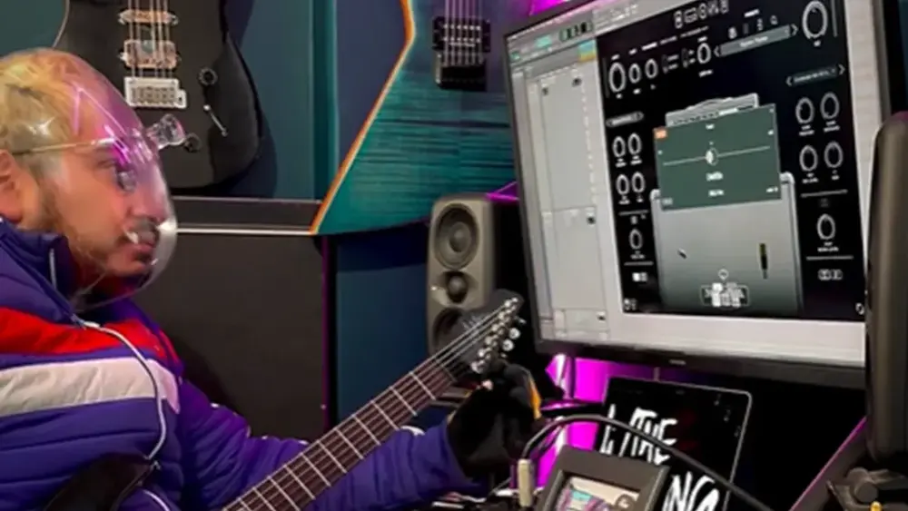 Guitarrista une Metallica e Jonas Brothers com afinação inusitada