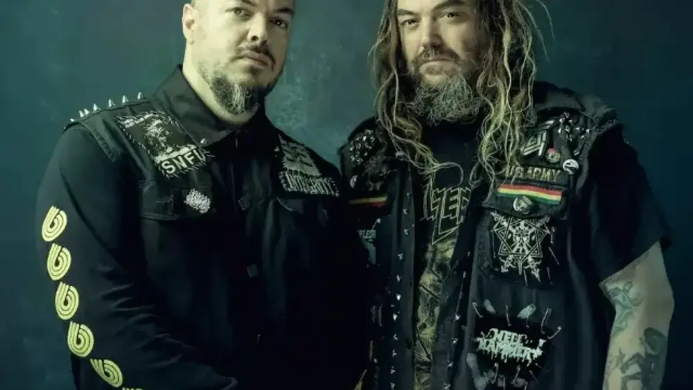 Iggor e Max Cavalera agradecem motorista que evitou acidente fatal