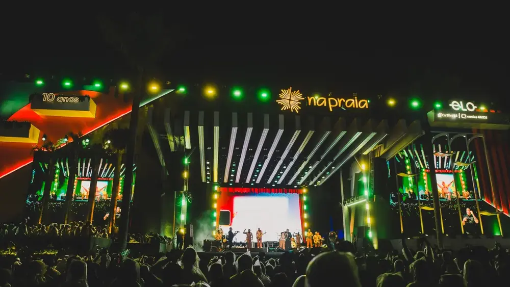Na Praia Festival: Caetano, Belo e Veigh em Brasília em Julho