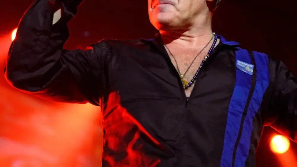 Página de memes assume culpa por lista falsa de inimigos de Morrissey