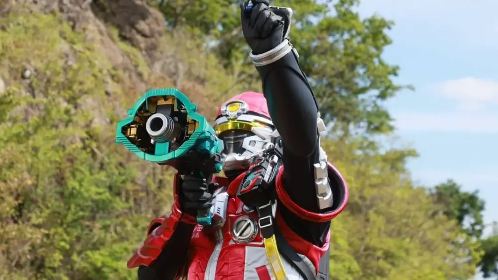Sato Company leva 'Omega Horn' para YouTube TokuSato